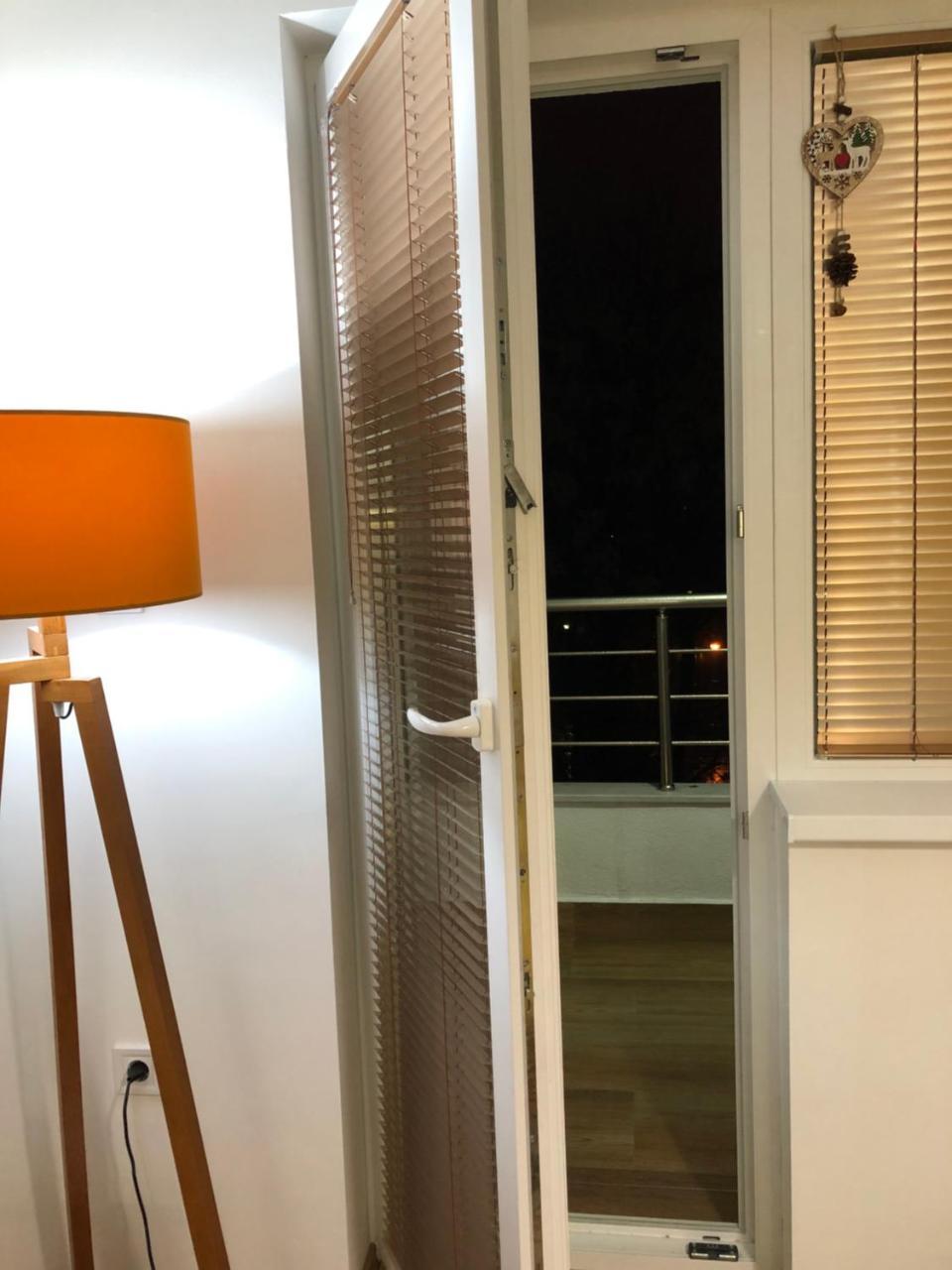 Ole Apartment I - In The City Center Skopje Esterno foto