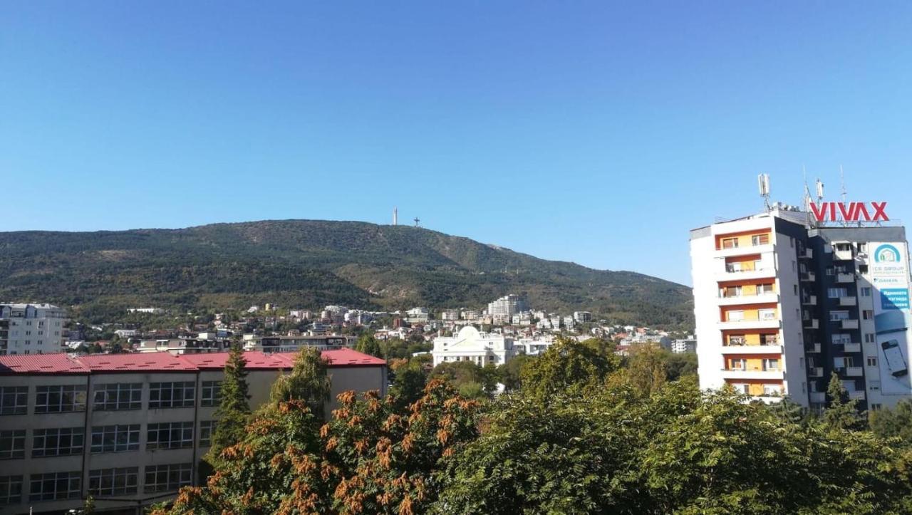 Ole Apartment I - In The City Center Skopje Esterno foto